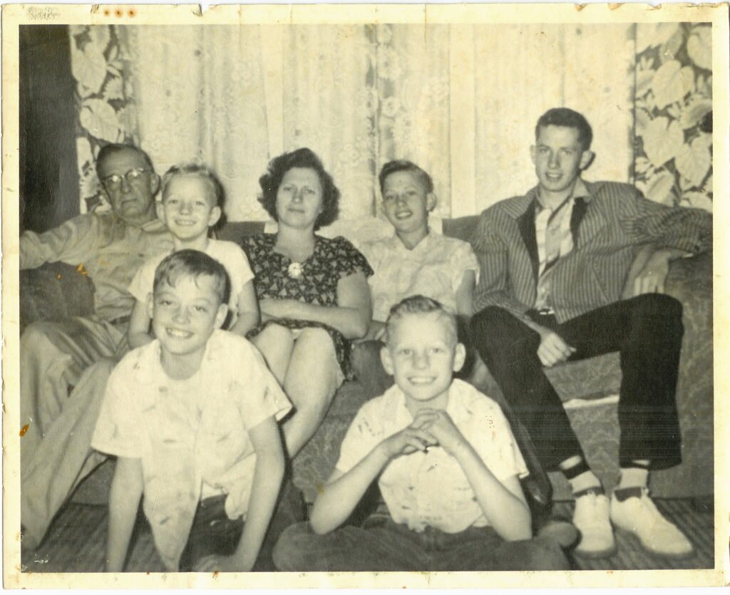 William Moffitt, Alma Lorene Shannon, Gary Wayne, Rickey Reed, Jerry Lynn, Terry Randal & William Kenny Brewer  Monette, Arkansas
